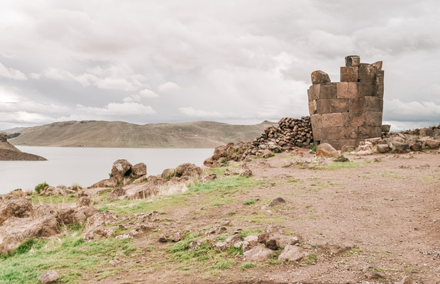 Sillustani e o cemitério pré-inca