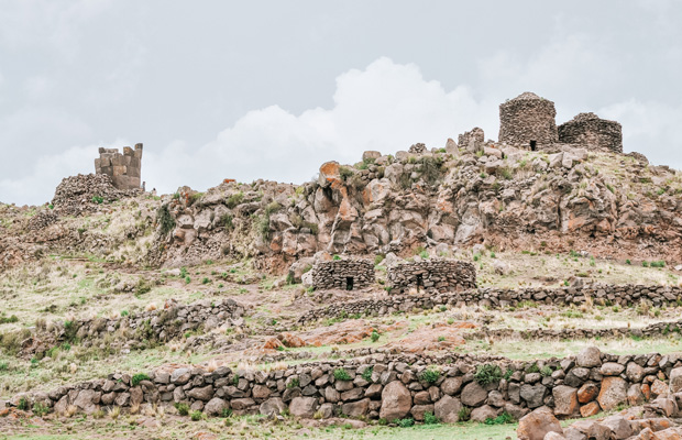 Sillustani e o cemitério pré-inca