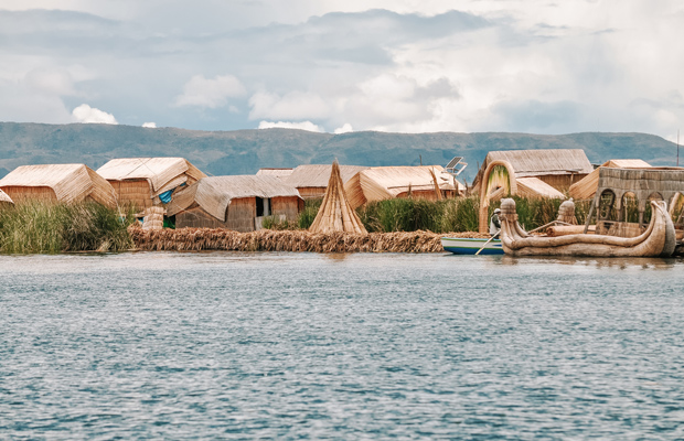 Ilhas flutuantes do Titicaca 