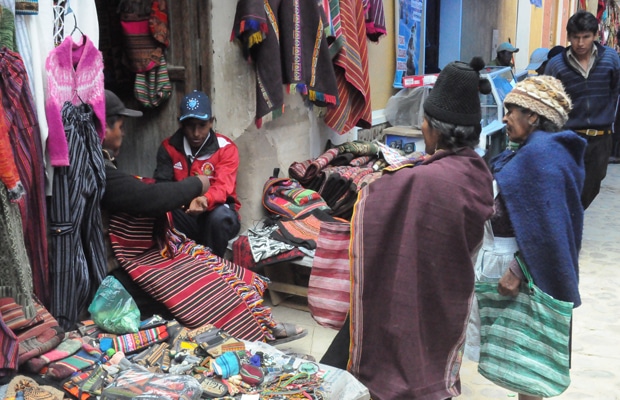 Feira de Tarabuco