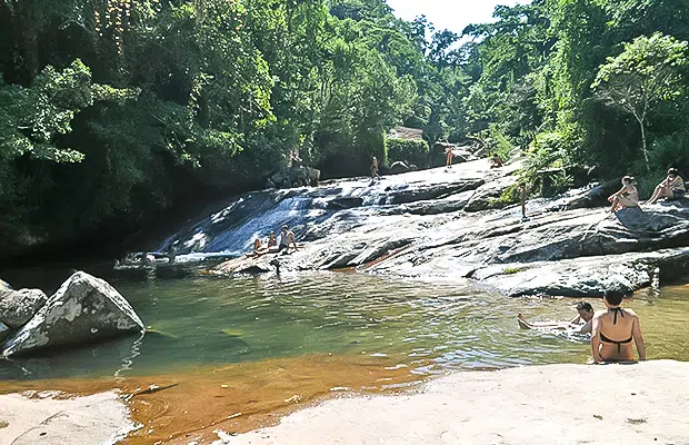 Trilha da Cachoeira da Lage