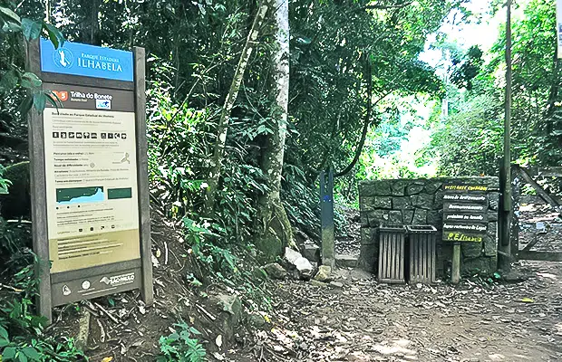 Trilha da Cachoeira da Lage