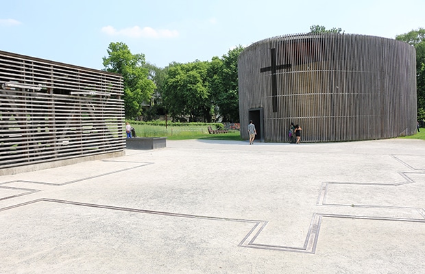 Como é visitar o Memorial do Muro de Berlim