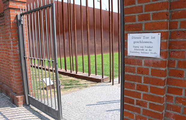 Como é visitar o Memorial do Muro de Berlim