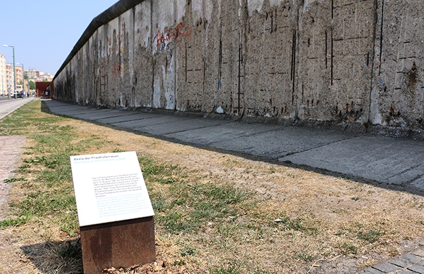 Como é visitar o Memorial do Muro de Berlim