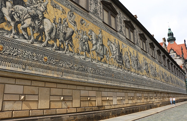 Os detalhes do mural Fürstenzug, em Dresden