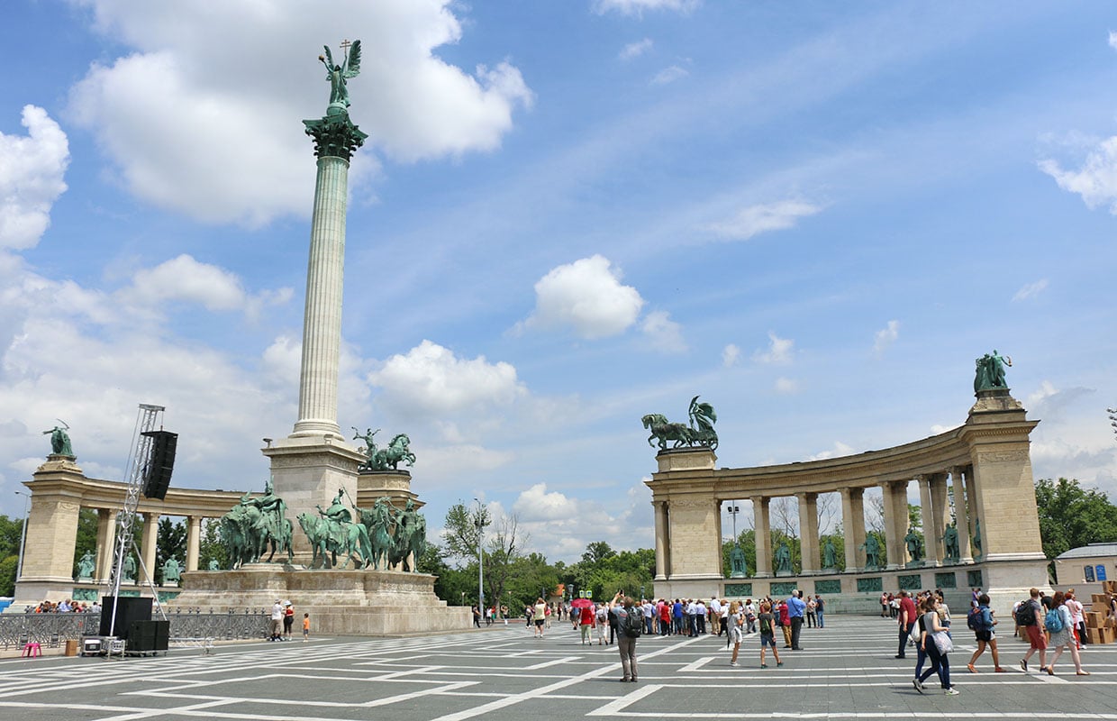 Praça dos Heróis: tudo sobre a praça mais famosa de Budapeste