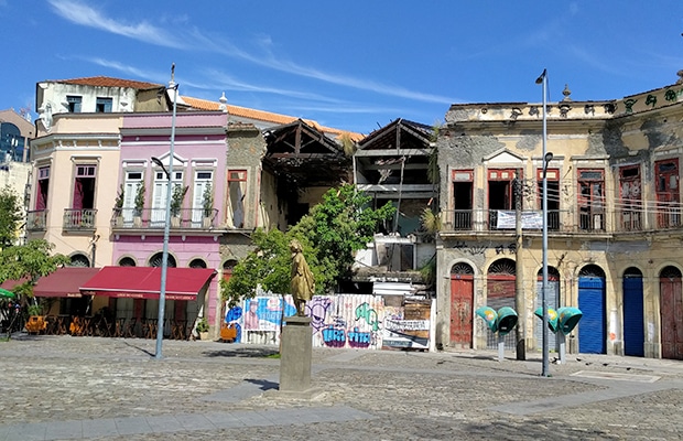 Conheça a Pequena África no centro do Rio de Janeiro