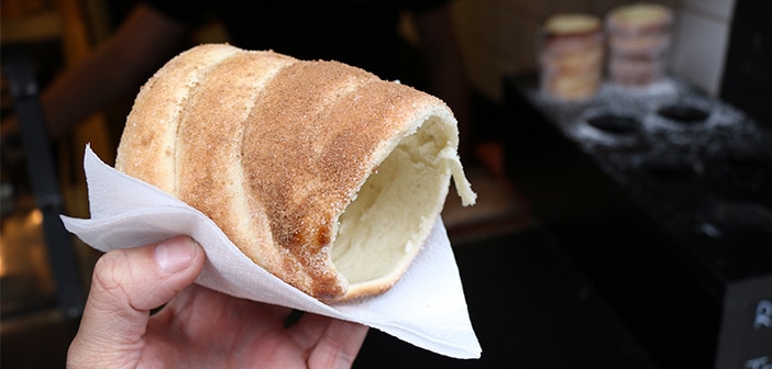 O tradicional trdelník: o pãozinho que vem conquistando paladares há séculos
