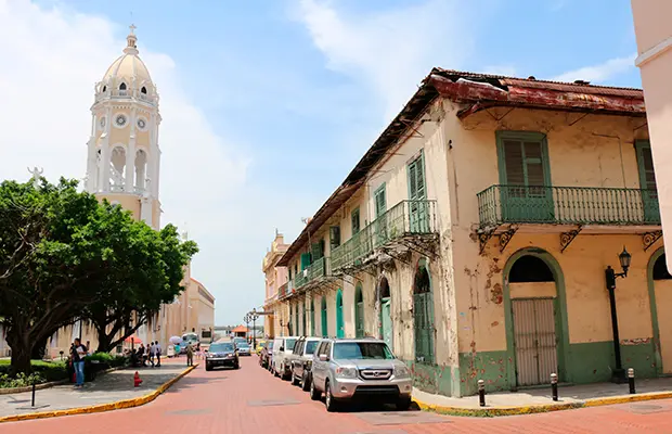 Casco Viejo: um dia no Panamá