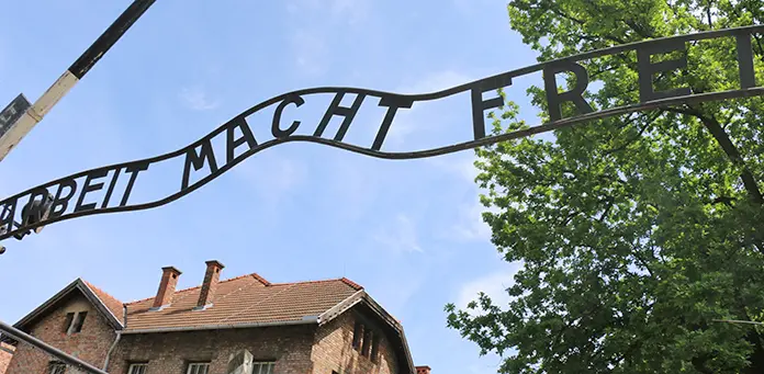 Quando ir a Auschwitz