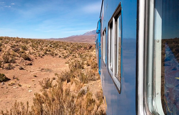 Trem para as Nuvens: uma viagem de Salta para o céu