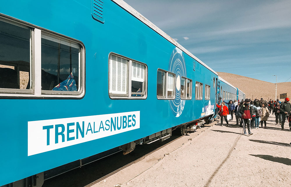 Trem para as Nuvens