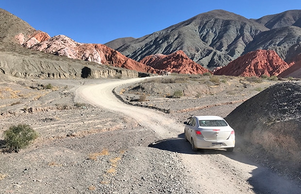 Cerro de los Siete Colores: a montanha colorida da Argentina