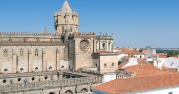 Onde ficar em Évora: melhores hotéis, hostels e apartamentos – com preços