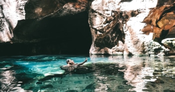 Encanto Azul, em Riachão: conheça essa maravilha da Chapada das Mesas