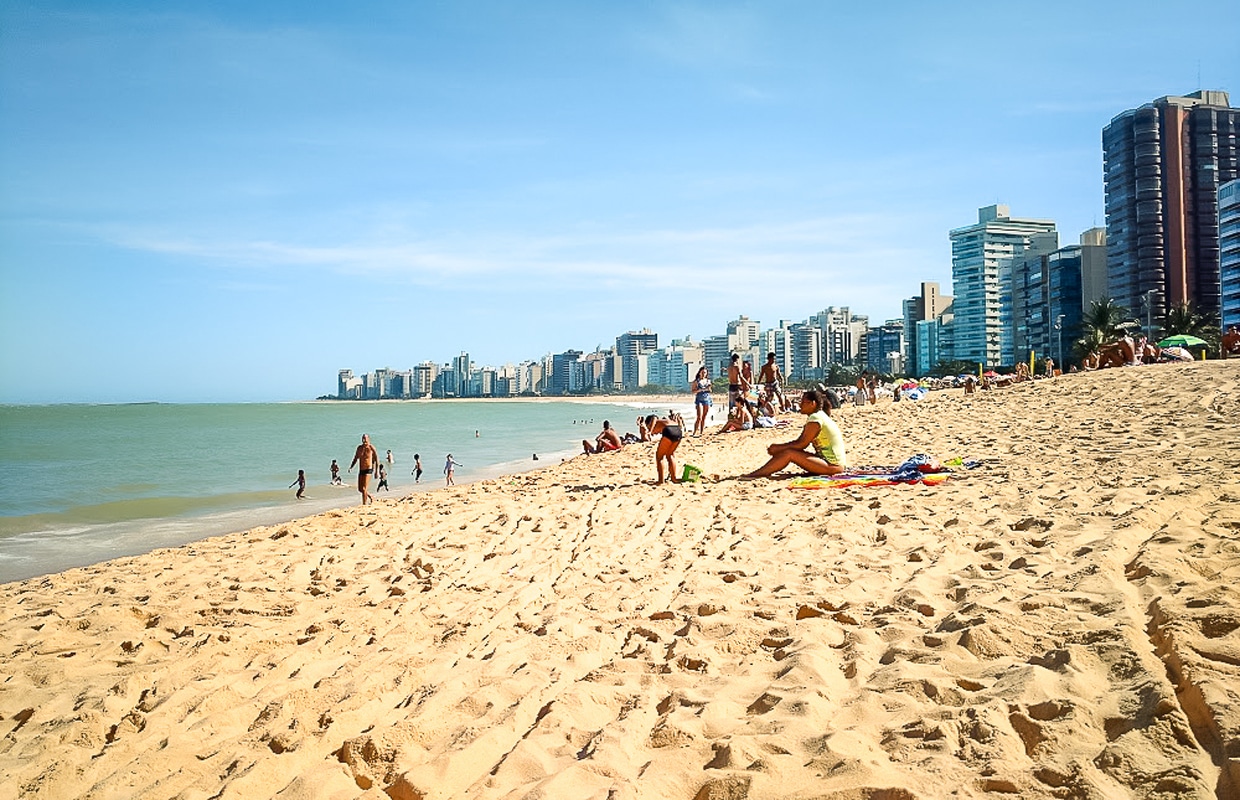 Governo ES - Verão: Conheça as praias de Guarapari, Vila Velha, Vitória e  Serra