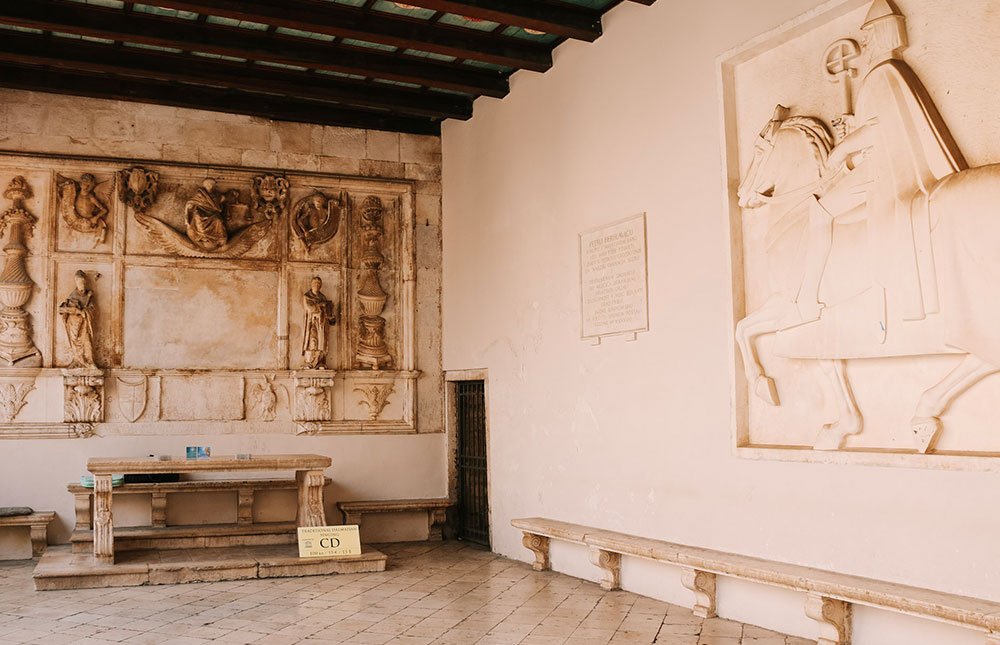 Salona