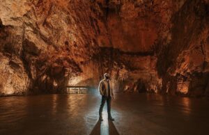Caverna de Postojna